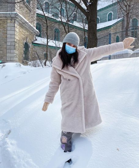 Landry Bender loves travelling.